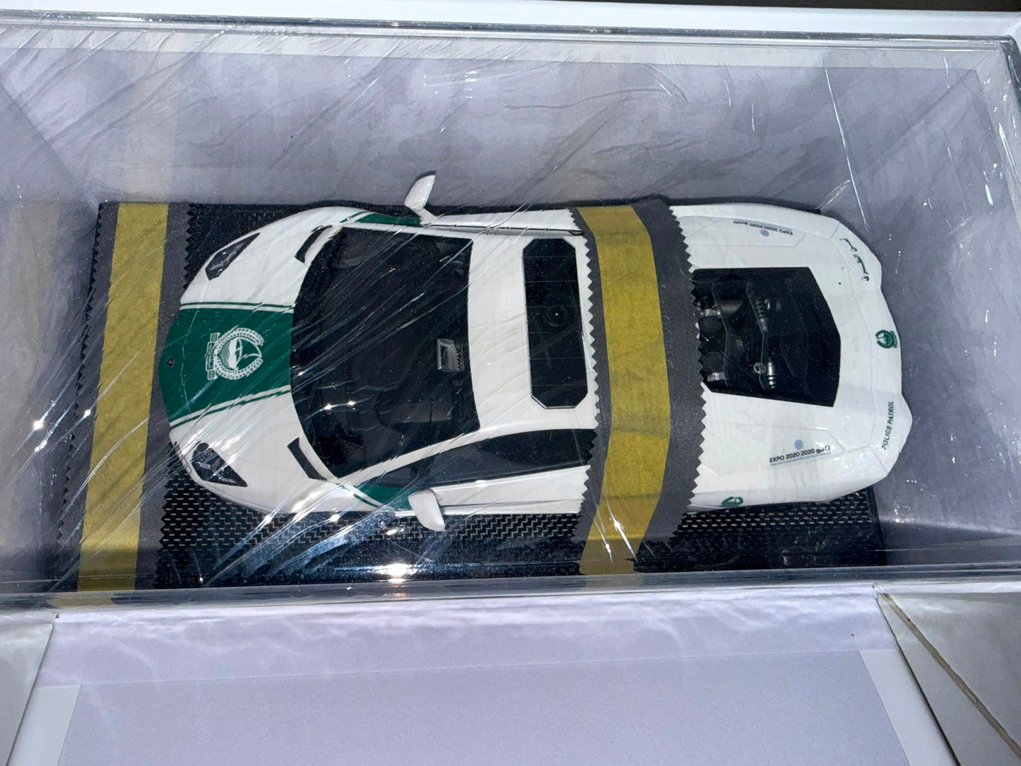 VMB 1:18 Lamborghini Aventador LP700-4 (Dubai Police)