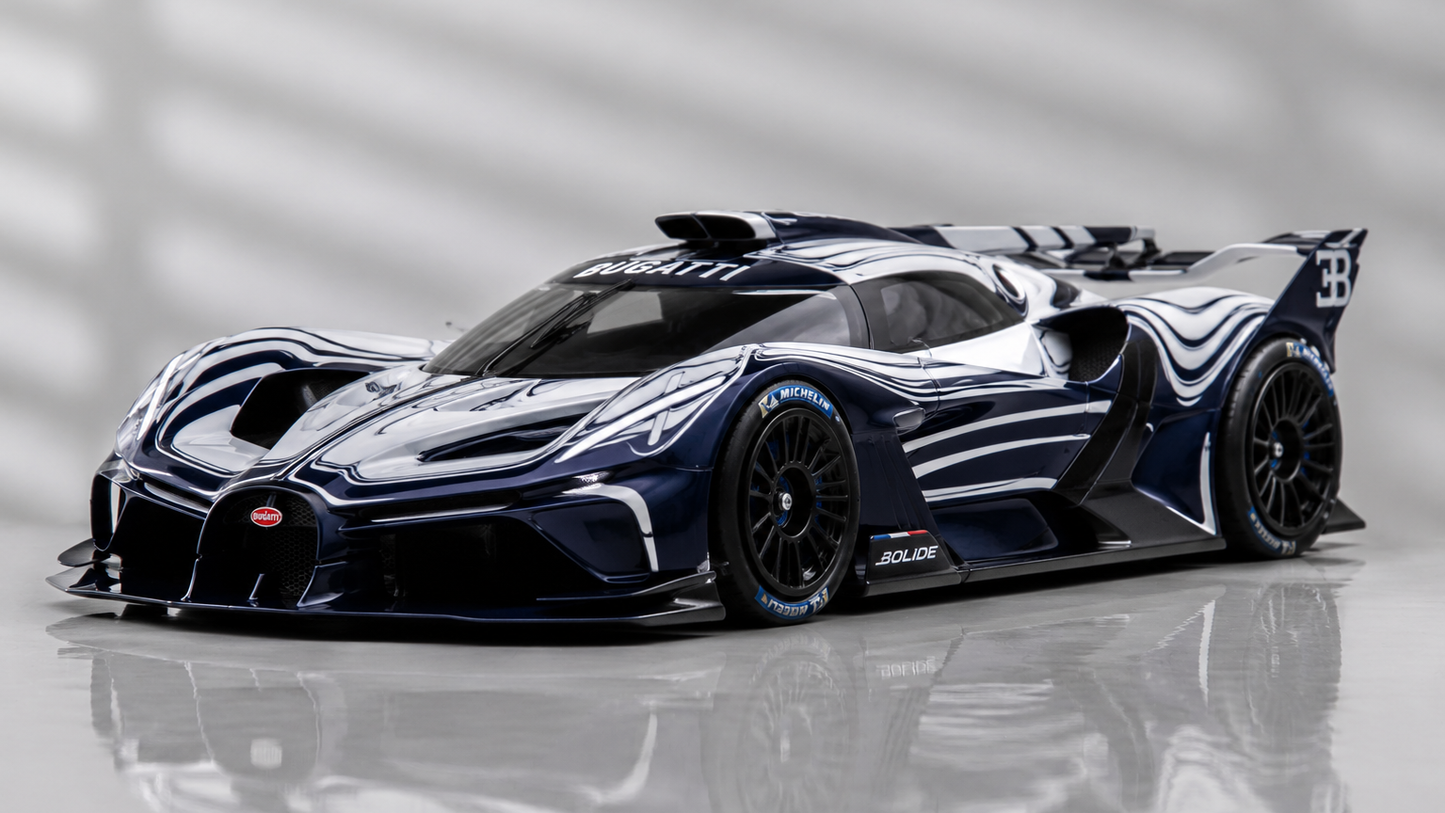 PREORDER 1:18 Bugatti Bolide (LO'R BLANC)