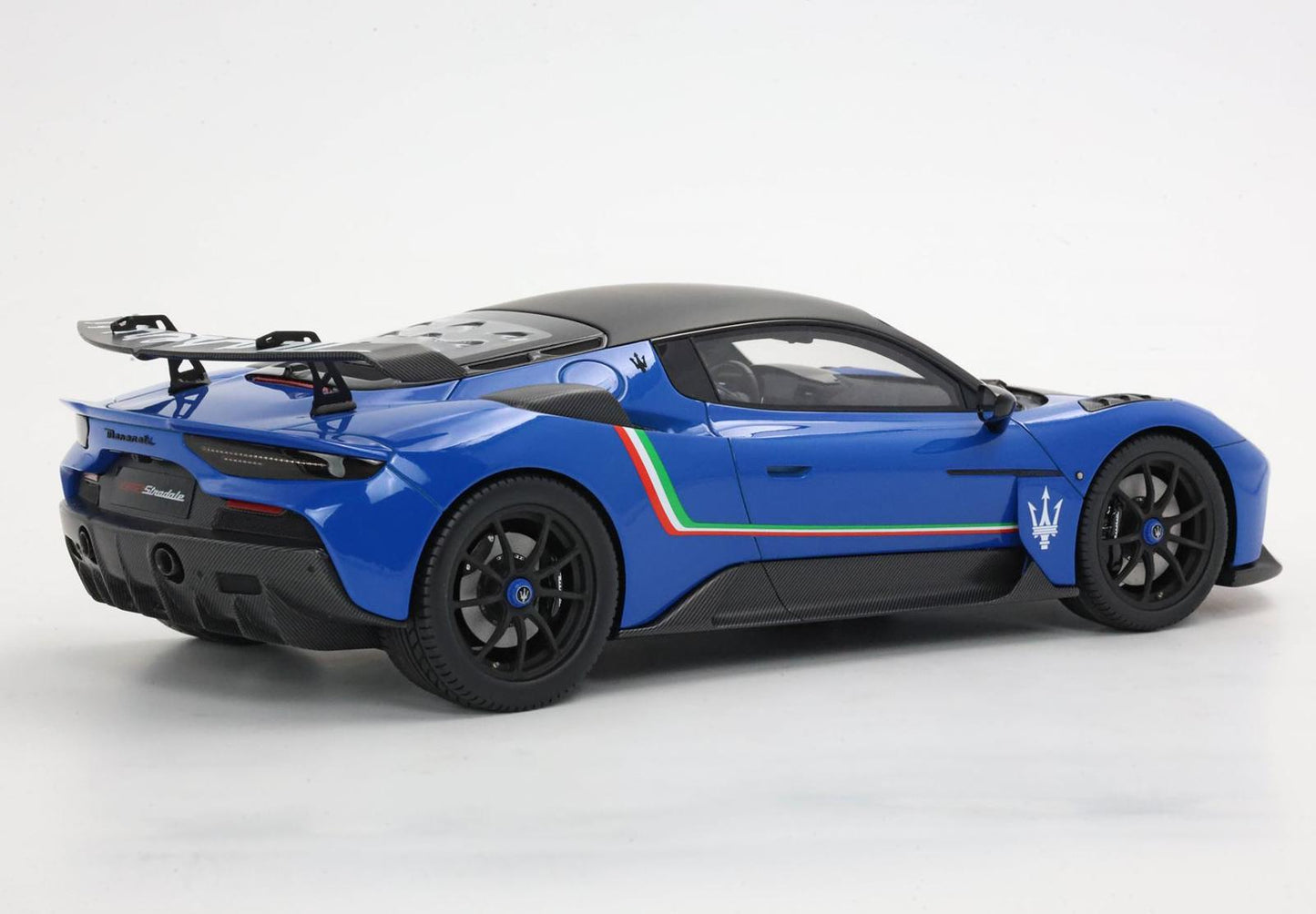 [PRE-ORDER] BBR 1:18 Maserati GT2 Stradale (Blu Infinito w/ Italian Stripes)