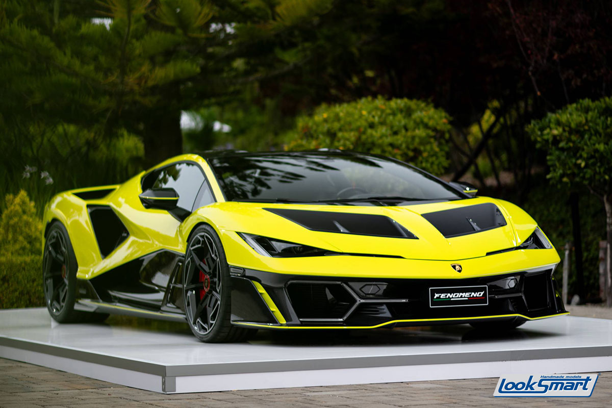 PREORDER Looksmart 1:43 Lamborghini Fenomeno (Giallo Cruz)