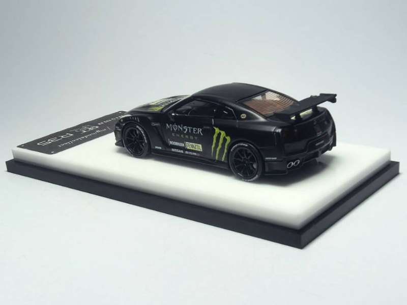 PREORDER MyModelCollect MC 1:64 Nissan GTR R35 NISMO MONSTER Livery