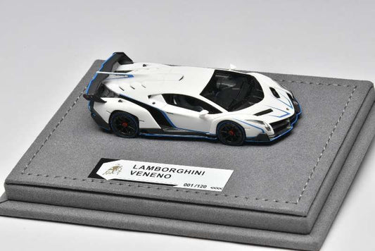 Pantheon Models 1:64 Lamborghini Veneno LP750-4 (White/Blue)