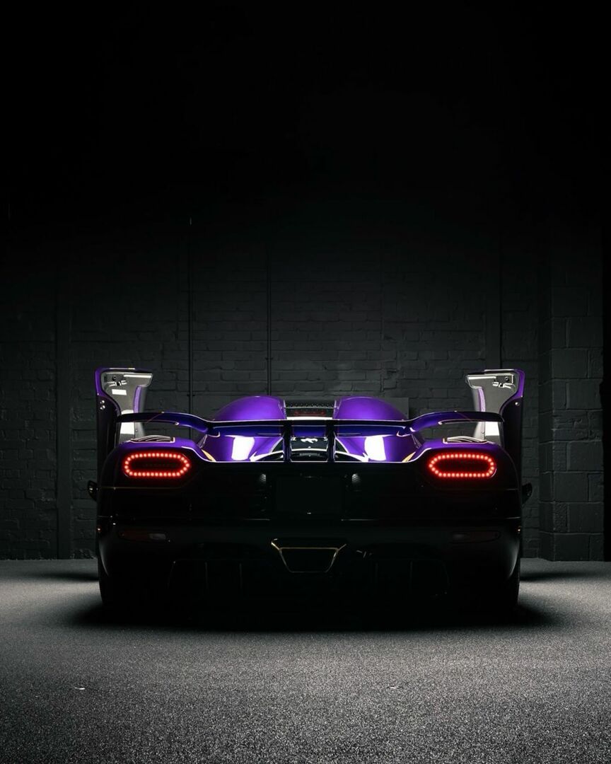 [PRE-ORDER] VMB x Miniature Planet 1:18 Koenigsegg Agera R 'Zijin' (Exclusive Model)