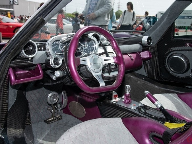 PREORDER HH Model 1:18 Pagani Zonda ZOZO